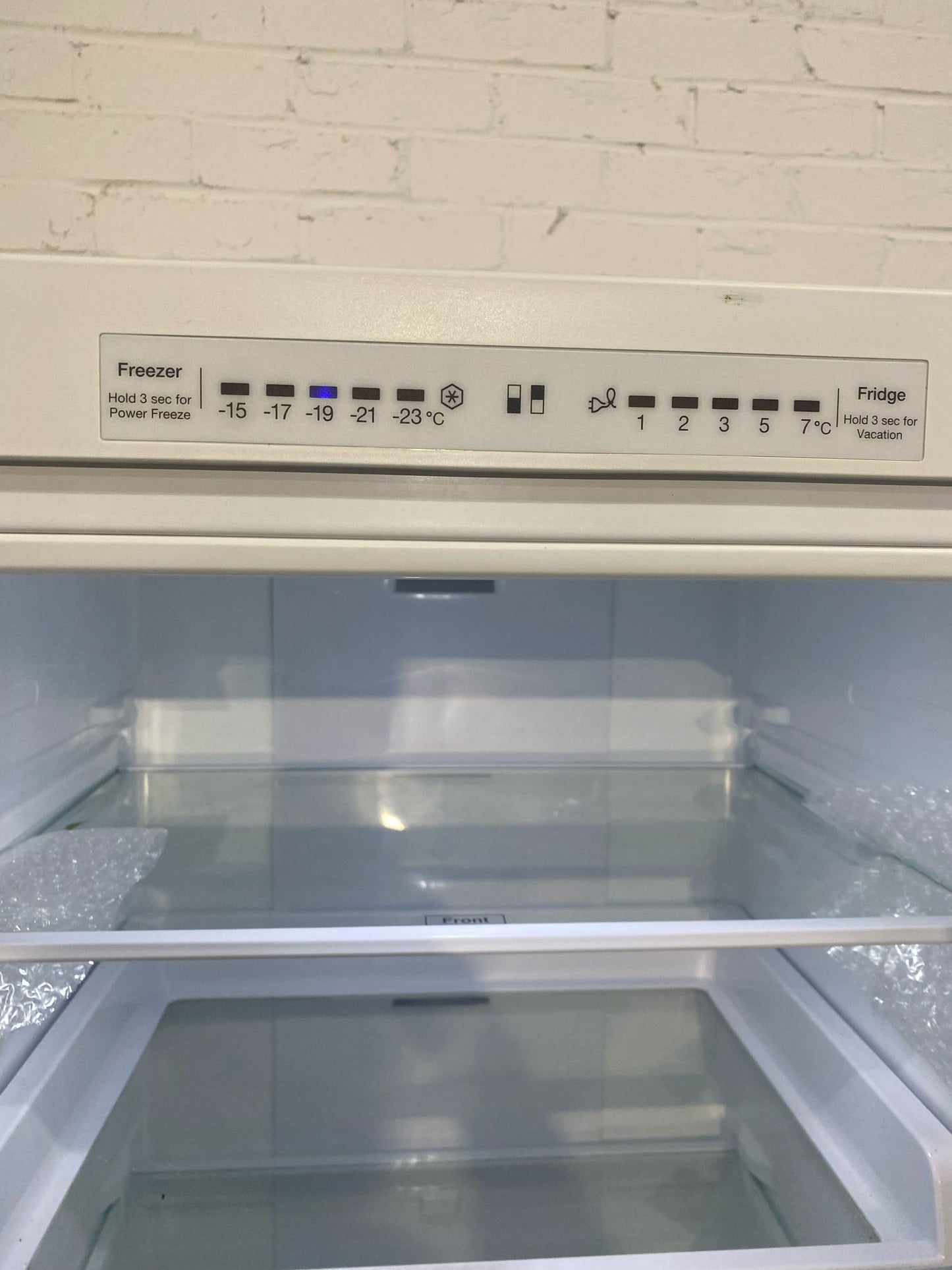 FREE DELIVERY Beautiful Tall White Digital Inverter Samsung Latest Model Fridge Freezer For Sale