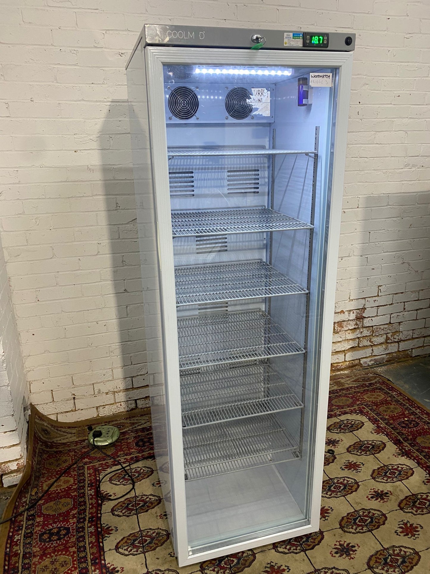 Beautiful Tall Commercial Glass Display Fridge For Sale
