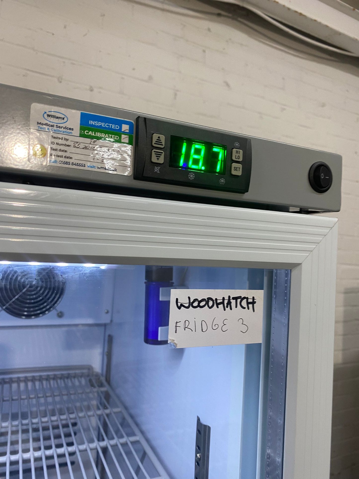 Beautiful Tall Commercial Glass Display Fridge For Sale