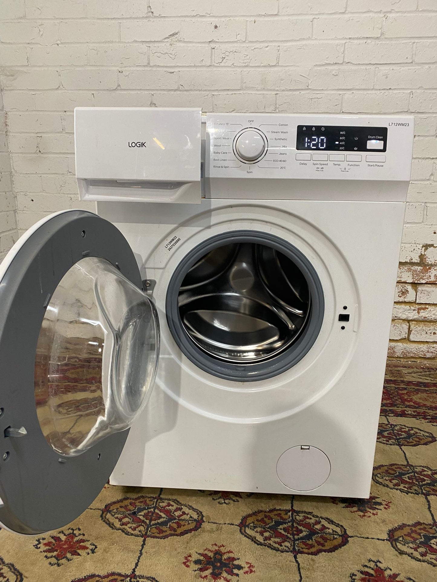 🚚Beautiful Logik 7KG Washing machine For Sale