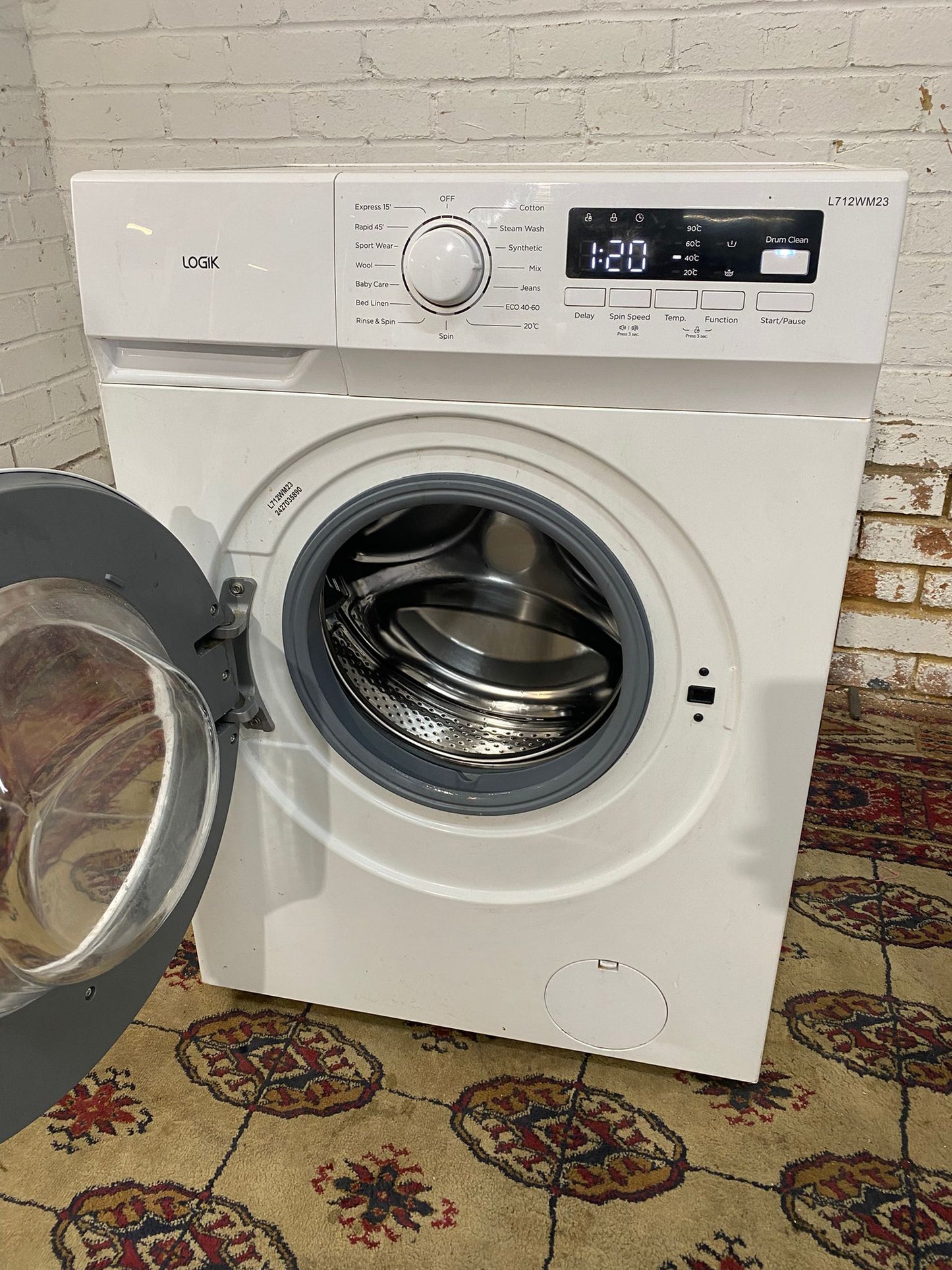 🚚Beautiful Logik 7KG Washing machine For Sale