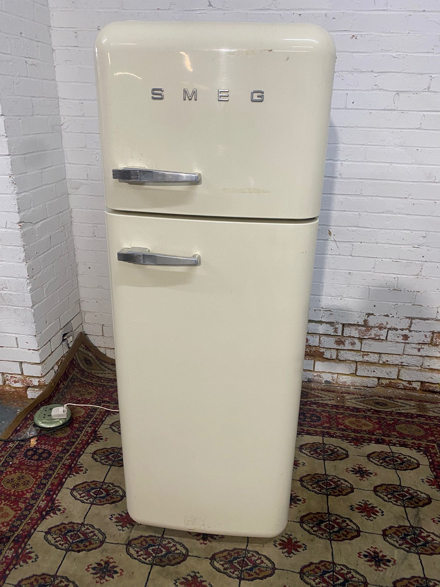 FREE DELIVERY Beautiful Top Brand SMEG Fridge & Freezer On Top Fridge Freezer For Sale