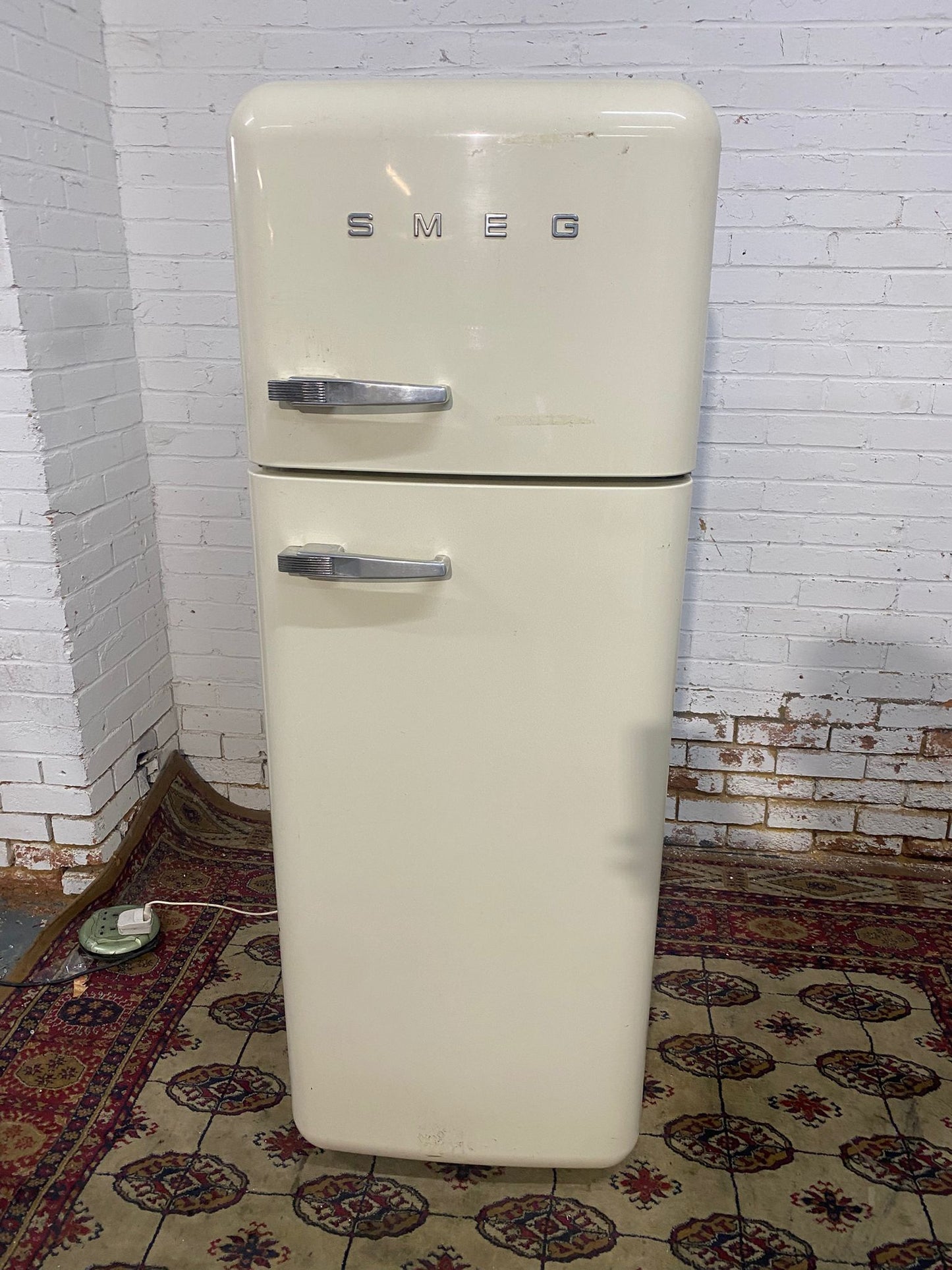 FREE DELIVERY Beautiful Top Brand SMEG Fridge & Freezer On Top Fridge Freezer For Sale