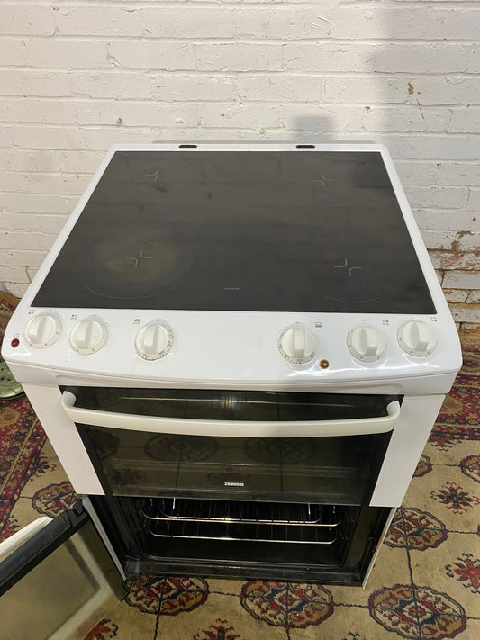 🚚Beautiful Zanussi White 60CM Electric Ceramic Cooker With Dual Oven/Grill For Sale