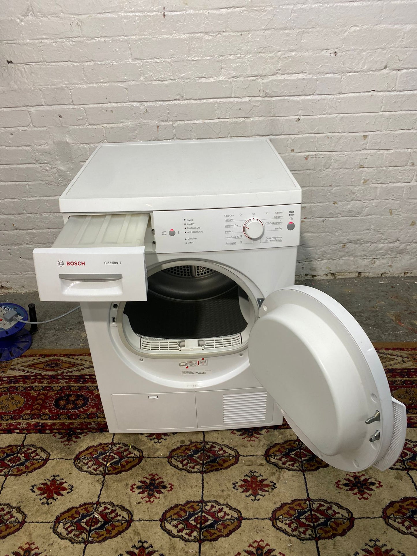 ✅🚐Beautiful Bosch Condenser Dryer For Sale