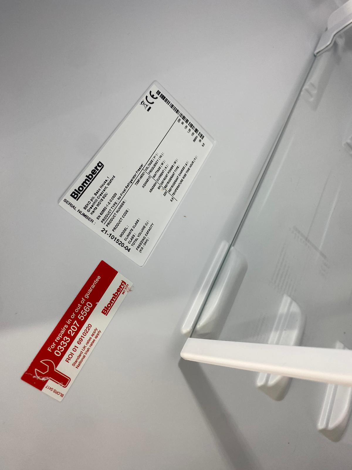 🚚Beautiful Blomburg Fridge Freezer For Sale