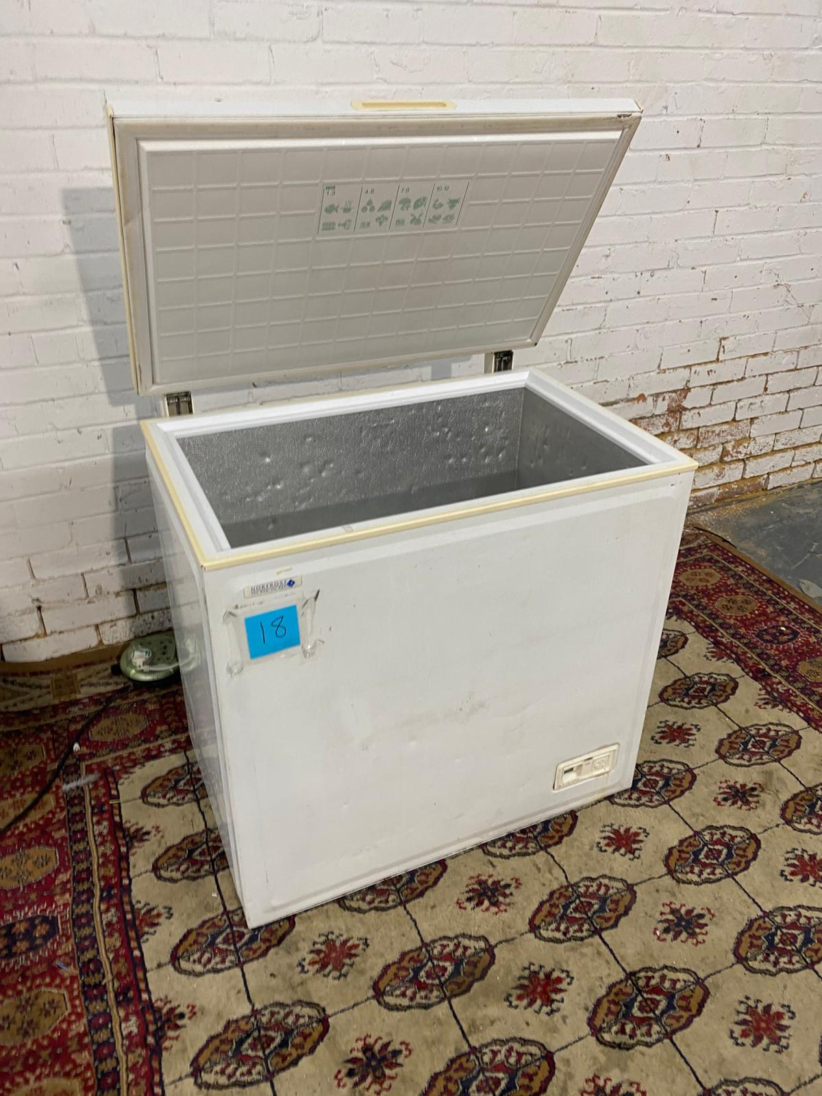 🚚 Chest Freezer 200L Frost Free Technology For Sale