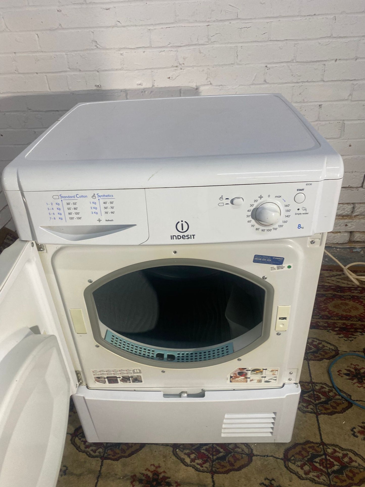 🚐🚐Beautiful Beko Indesit 8KG Condenser Dryer For Sale