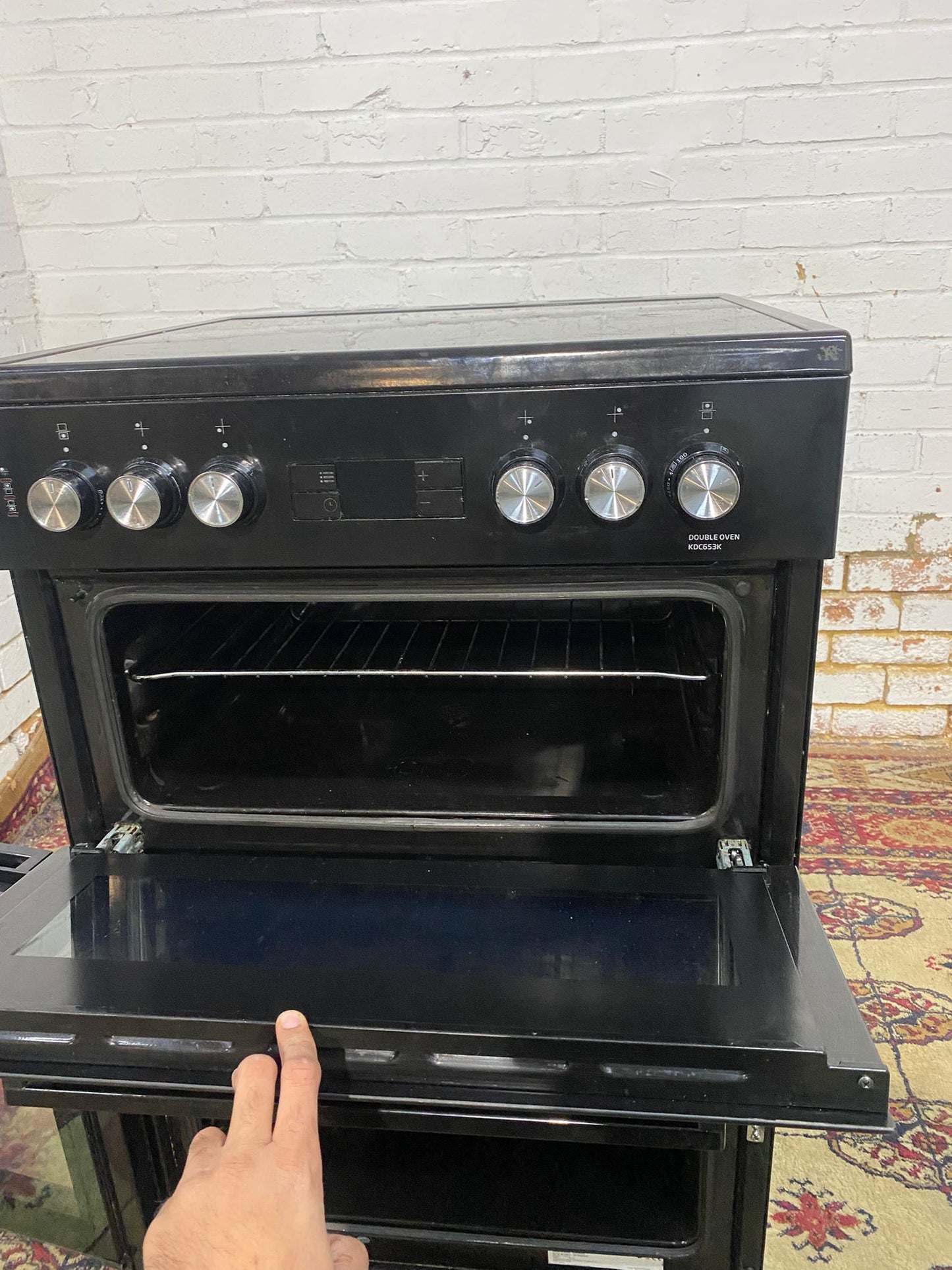 BEAUTIFUL Beko Black 60CM Electric Cooker For Sale