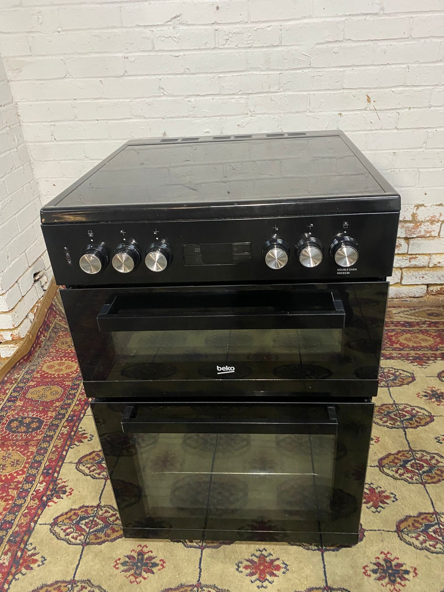 BEAUTIFUL Beko Black 60CM Electric Cooker For Sale