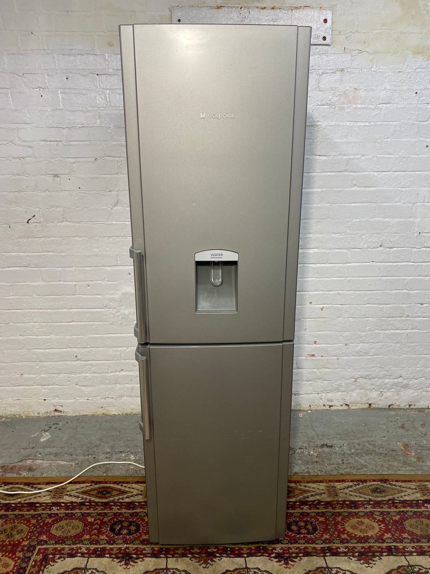HotPoint Grey Fridge Freezer Frost Free With Water Dispenser For Sale