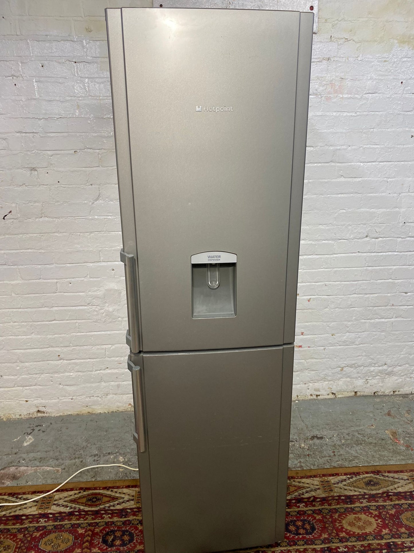 HotPoint Grey Fridge Freezer Frost Free With Water Dispenser For Sale