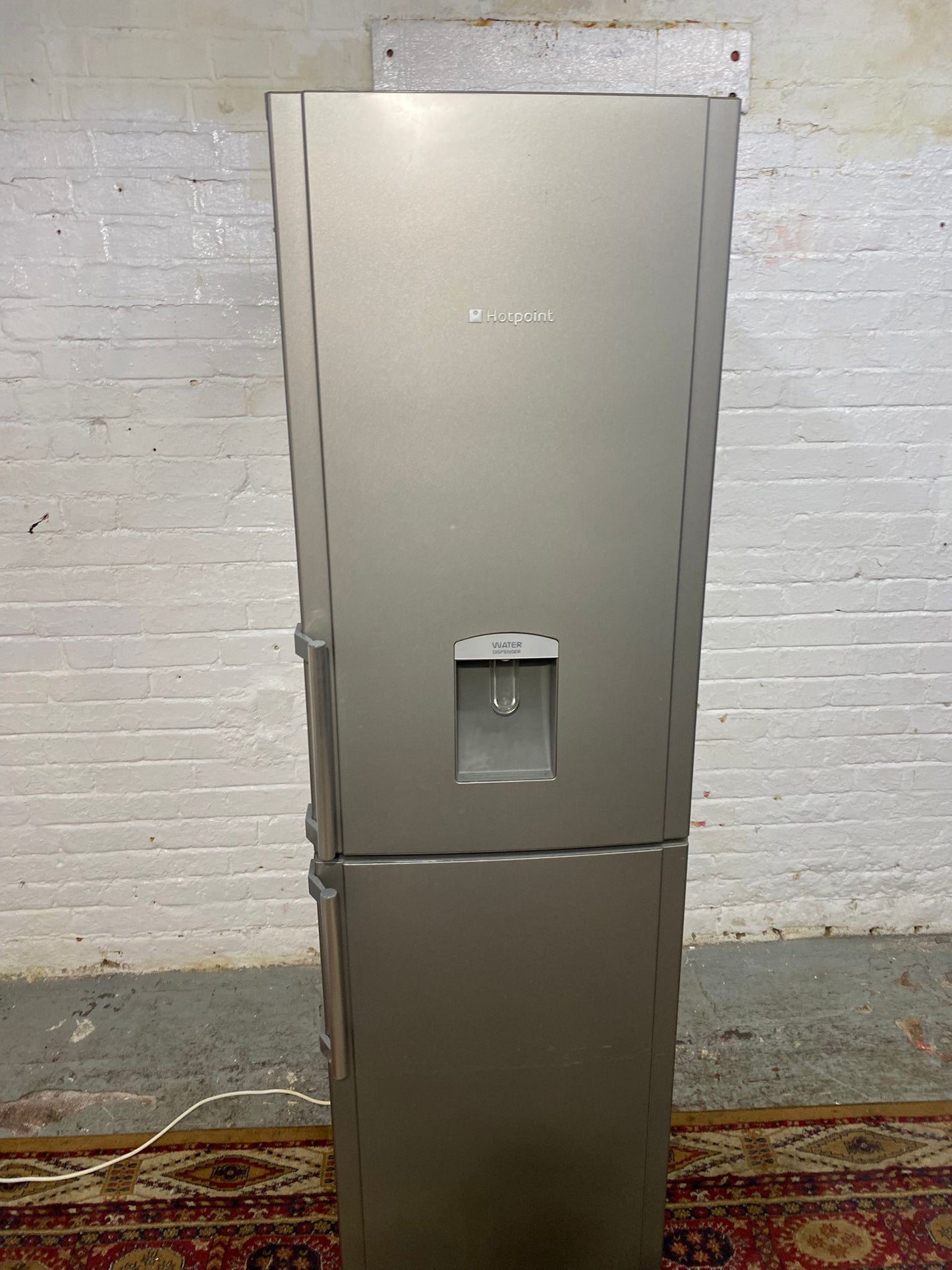 HotPoint Grey Fridge Freezer Frost Free With Water Dispenser For Sale