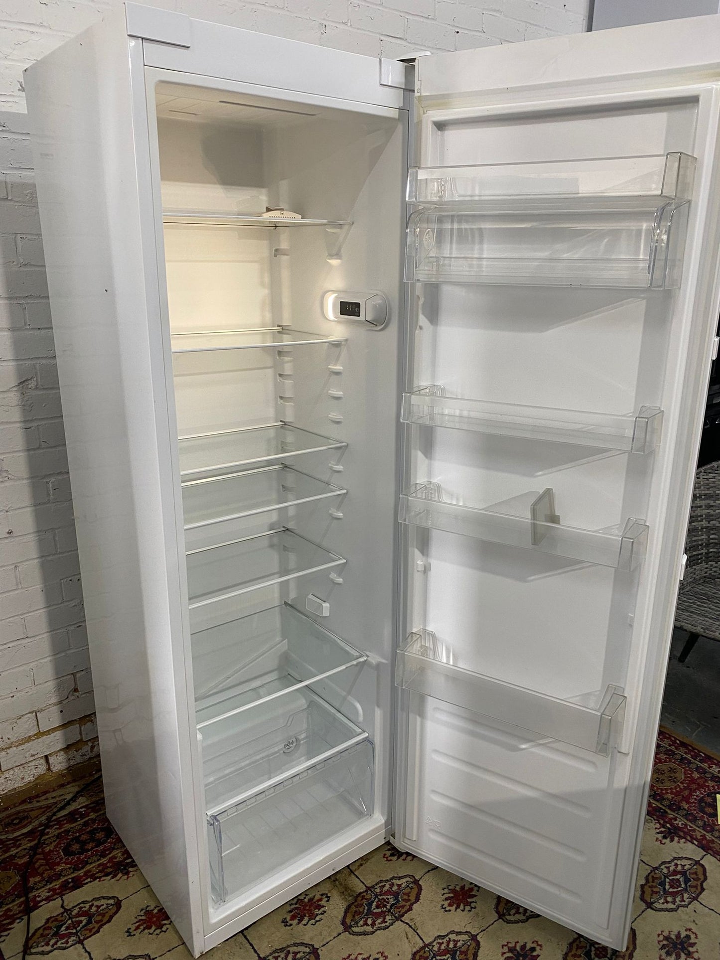 🚚Tall Indesit Standing Fridge Only For Sale