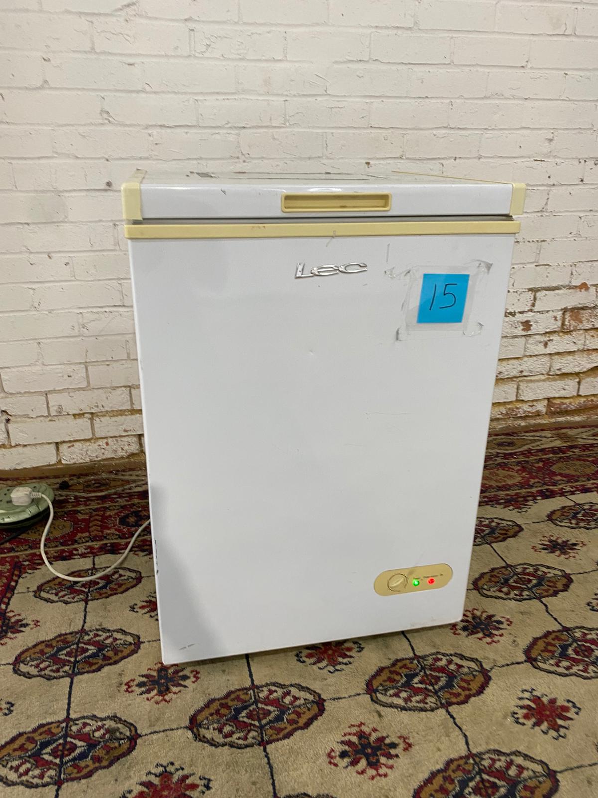 🚐Small Chest Freezer for sale