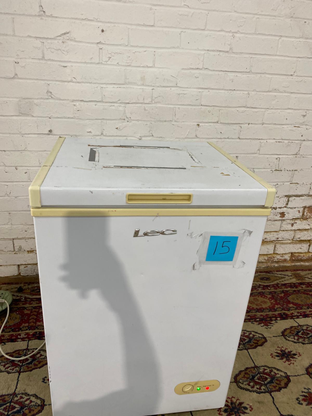 🚐Small Chest Freezer for sale