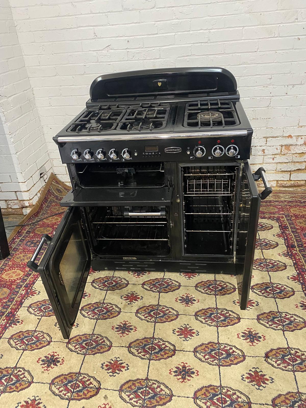 FREE DELIVERY RangeMaster 90 CM 5Burners Gas Cooker With Oven/Grill For Sale