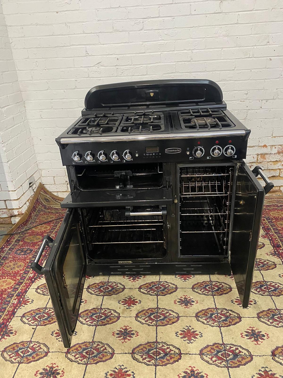 FREE DELIVERY RangeMaster 90 CM 5Burners Gas Cooker With Oven/Grill For Sale