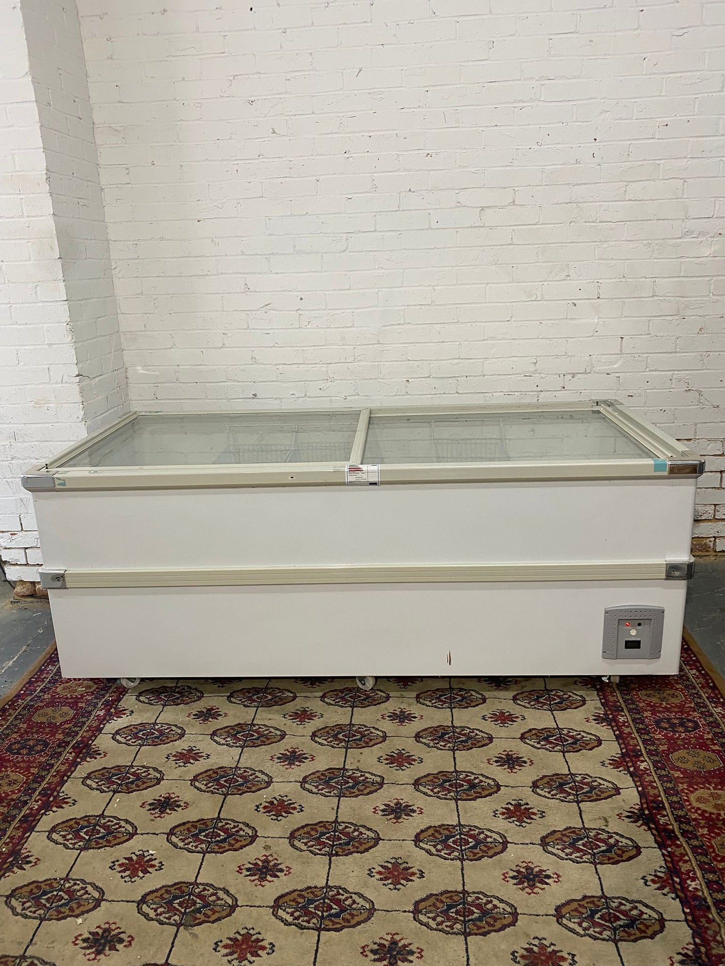 🚚Beautiful 2M Wide Commercial Glass Sliding Chest Freezer For Sale