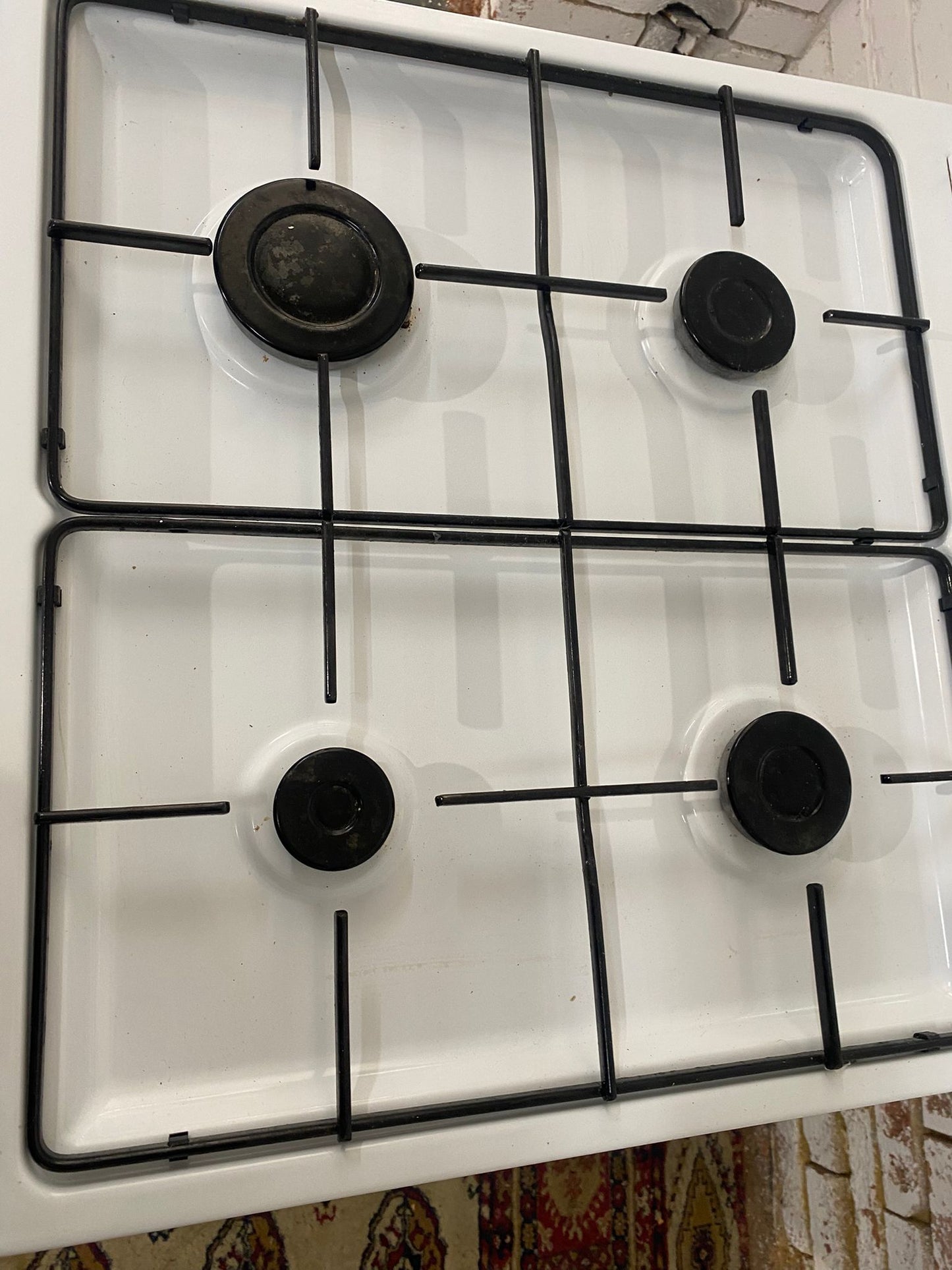 FREE DELIVERY Beautiful 60CM White NewWorld Gas Cooker With Dual Oven And Grill 60CM For Sale