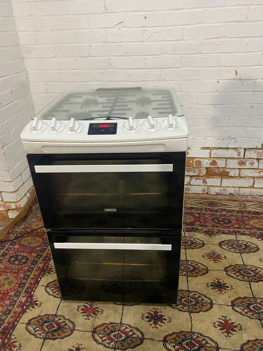 Beautiful TopBrand Zanussi 60CM Gas Cooker With Oven/Grill For Sale