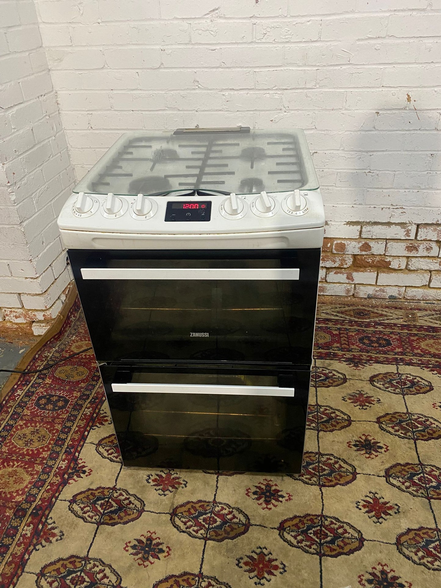 Beautiful TopBrand Zanussi 60CM Gas Cooker With Oven/Grill For Sale