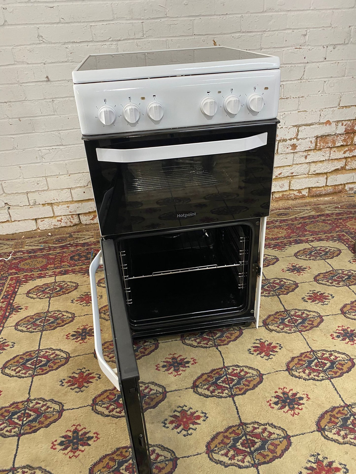 🚚Beautiful 50CM White Ceramic Electric Cooker With Oven/Grill For Sale