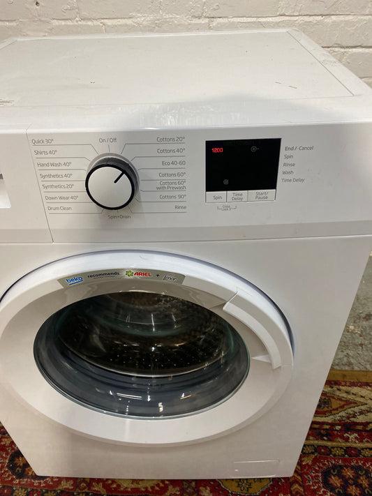 🚚Beautiful Beko 8KG Washing Machine For Sale