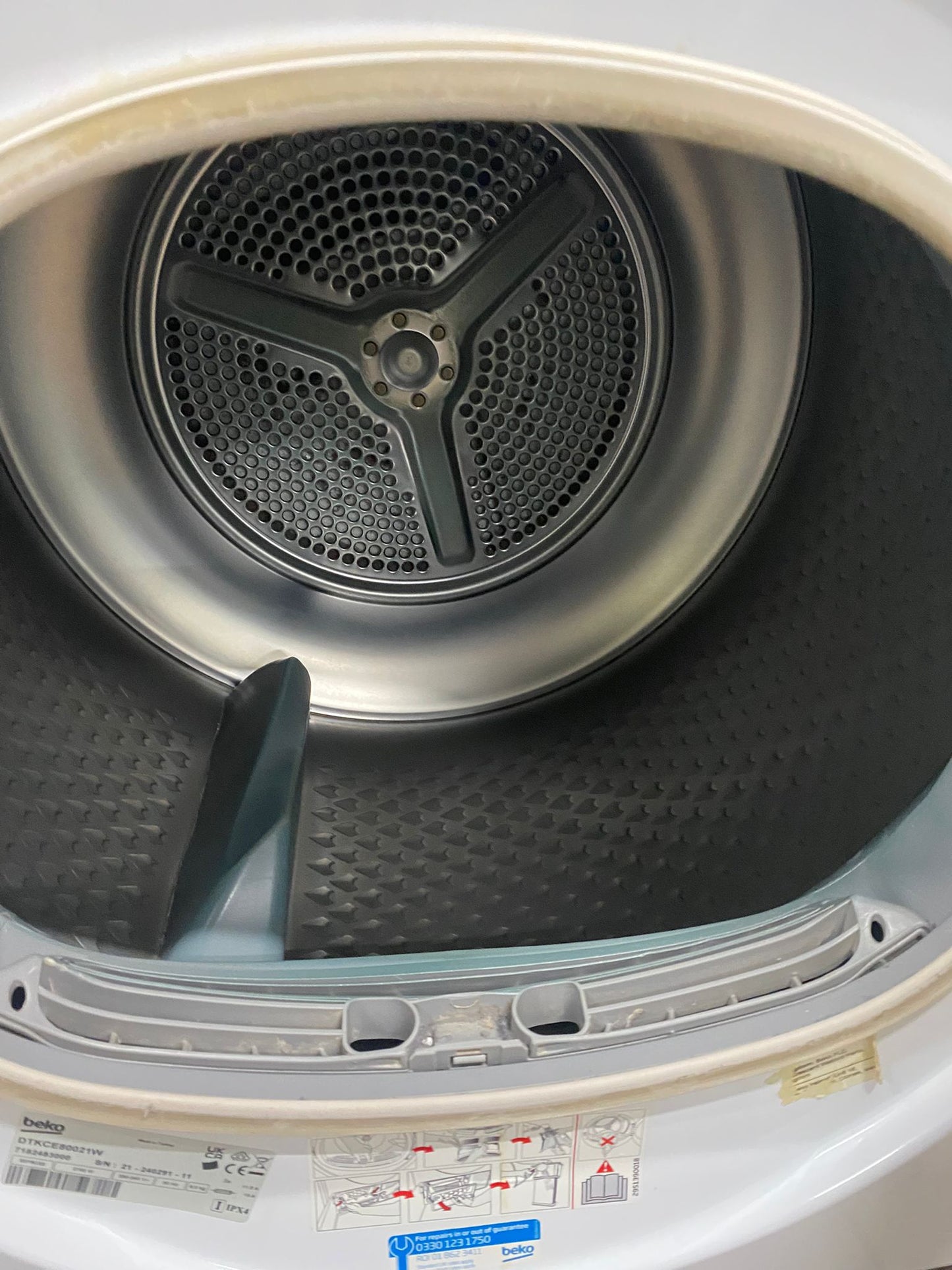 FREE DELIVERY Beautiful Beko  8KG Condenser/Tumble Dryer For Sale