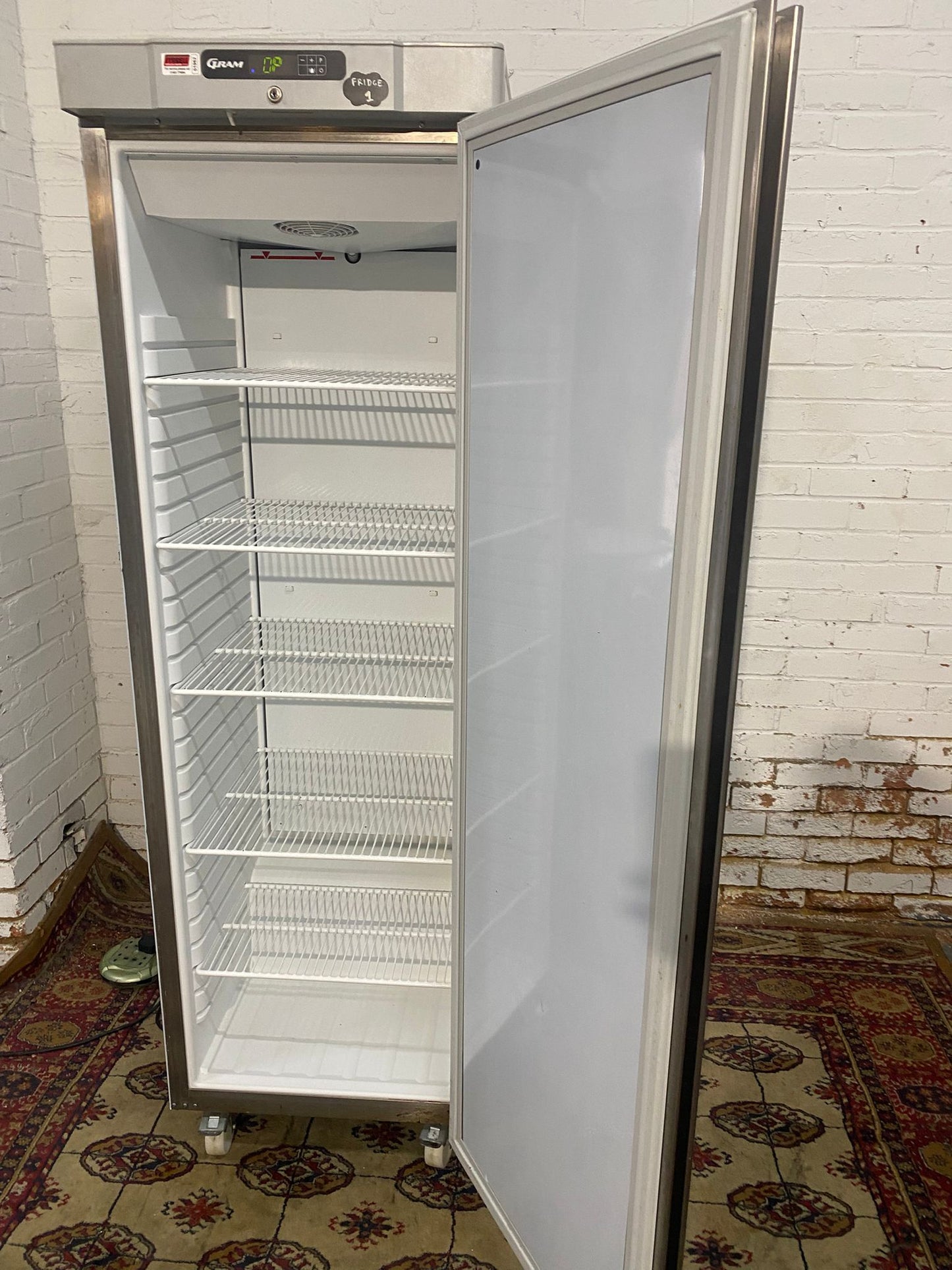 FREE DELIVERY Top Brand Gram Commercial Standing Fridge Stainless Steel For Sale