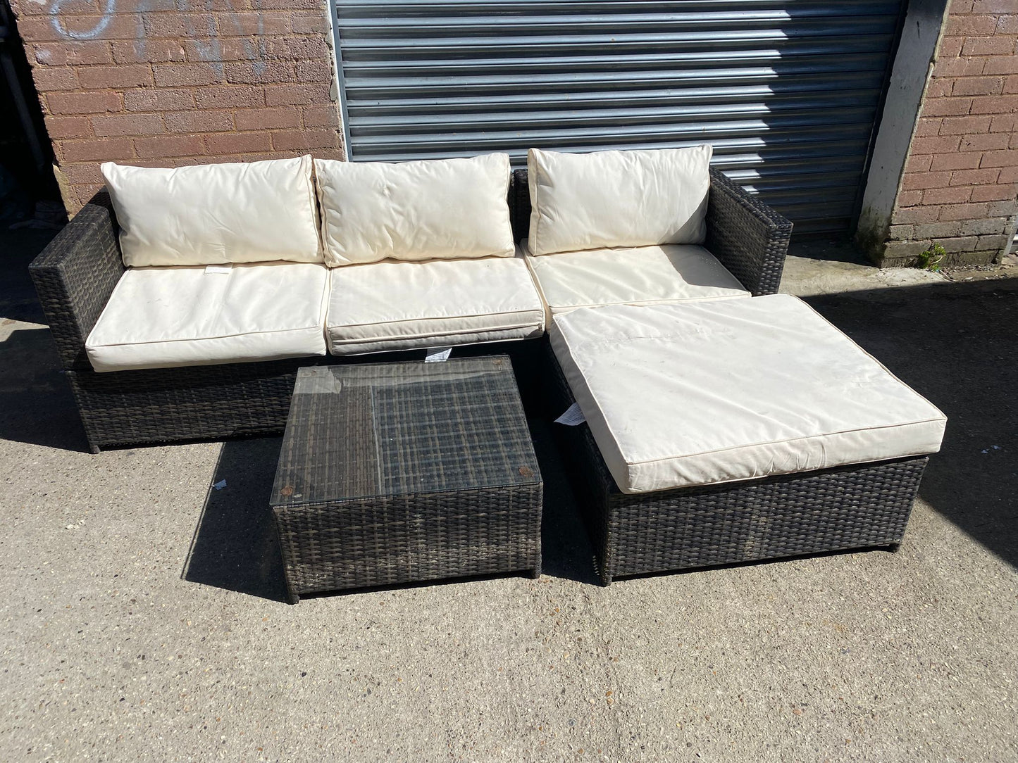 ✅🚐🚐Corner Rattan Sofa With White Cushions With Glass Table For Sale