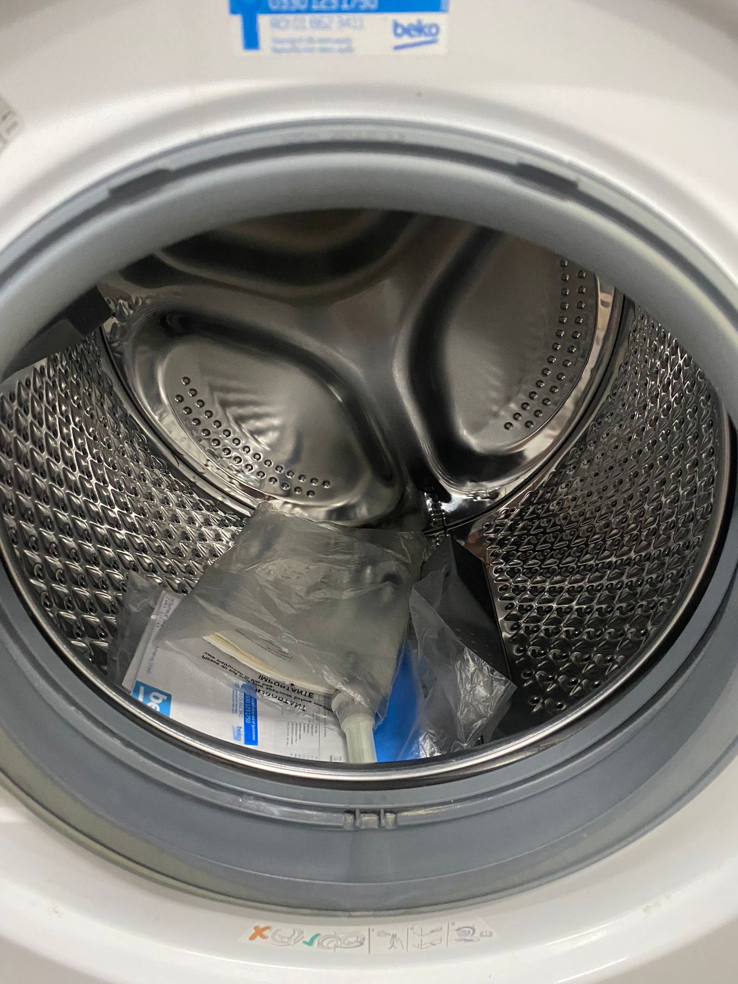 🚚Beautiful Beko 9KG Washing Machine For Sale