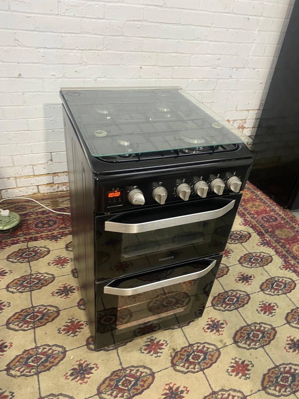 ✅🚚Beautiful 50CM HotPoint Black Gas Cooker With Oven/Grill For Sale