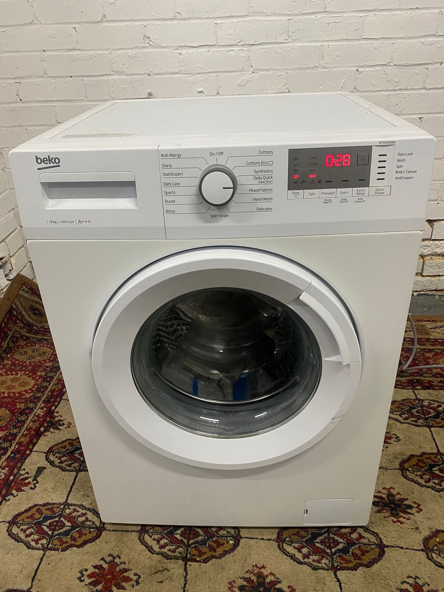 🚚Beautiful Beko 9KG Washing Machine For Sale