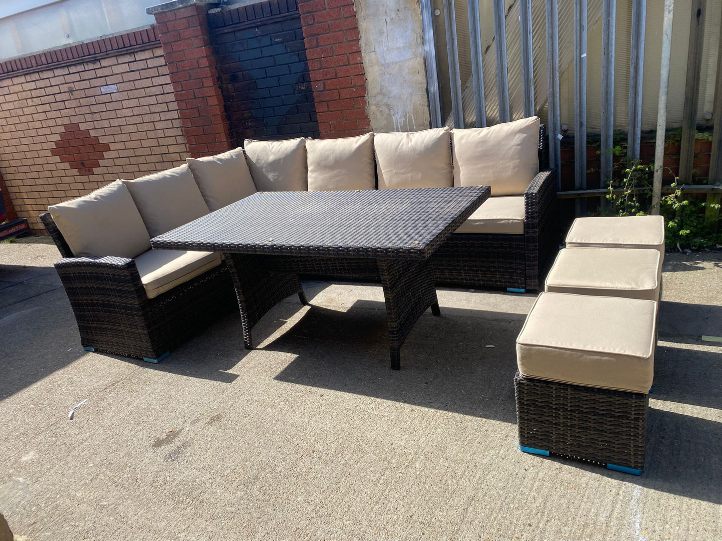🚚Beautiful Branded Rattan 8Seater Corner Garden Set With Washable Cushions For Sale