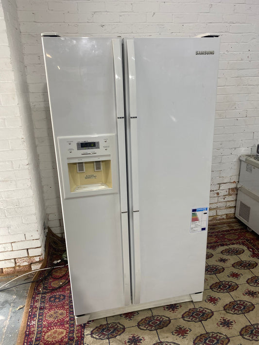 FREE DELIVERY Samsung White American Double Door Fridge Freezer