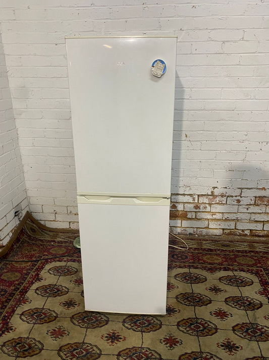 Logik Medium  Fridge Freezer Frost Free For Sale