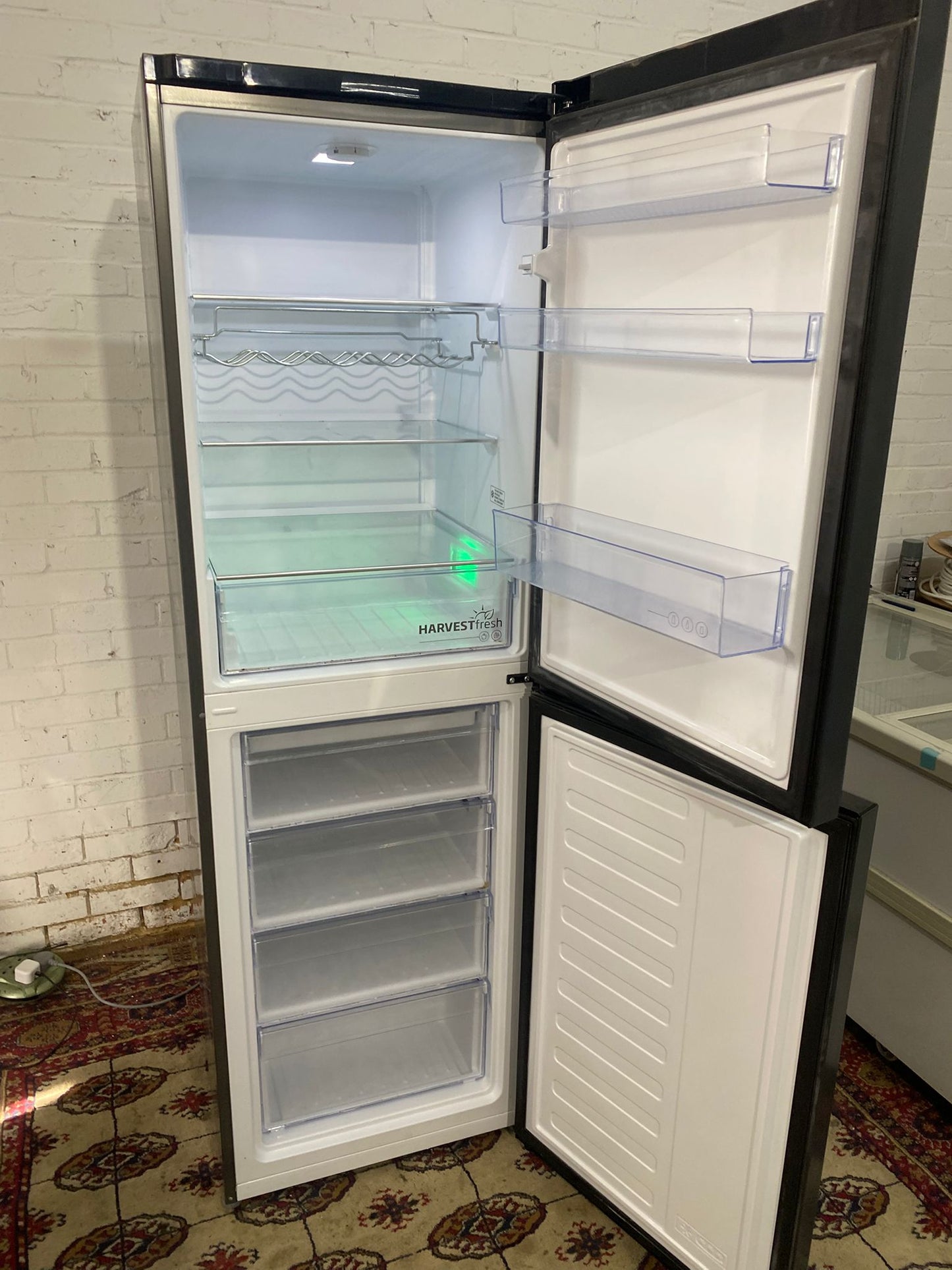 🚚Tall Beko Black/Greyish Fridge Freezer With 3Diffrrent Colours Light Inside For Sale