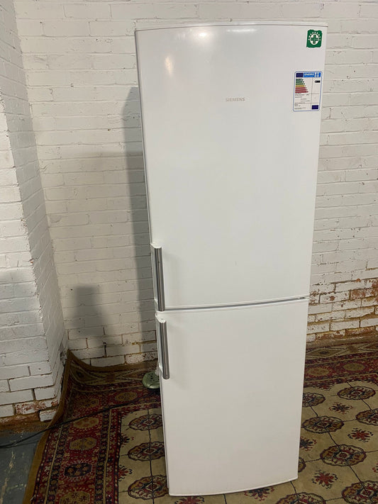 DELIVERY FREE Tall Siemens Fridge Freezer Frost Free  For Sale