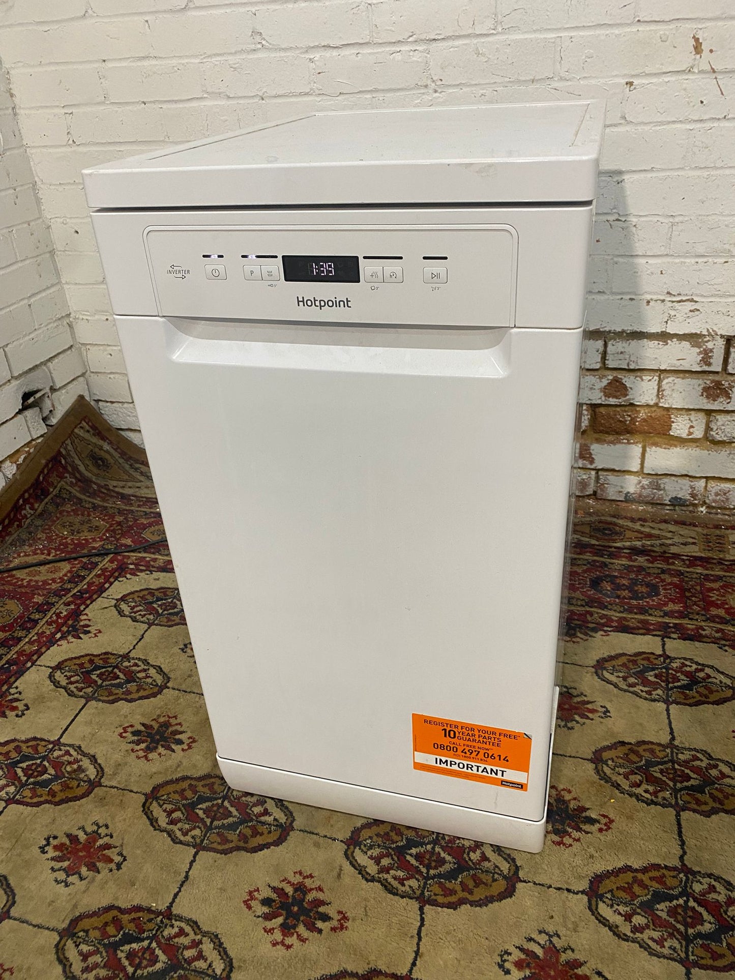 🚚HotPoint SlimLine Dishwasher For Sale