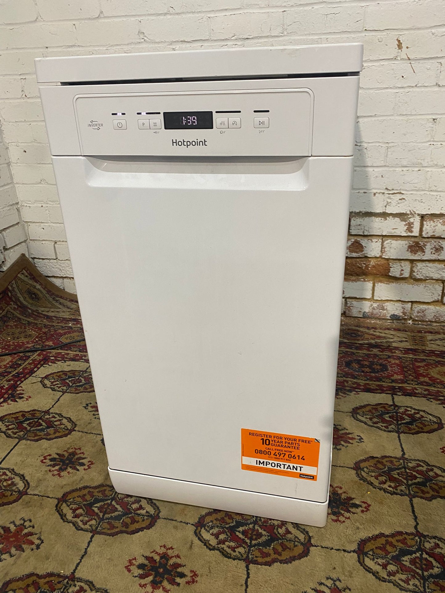 🚚HotPoint SlimLine Dishwasher For Sale