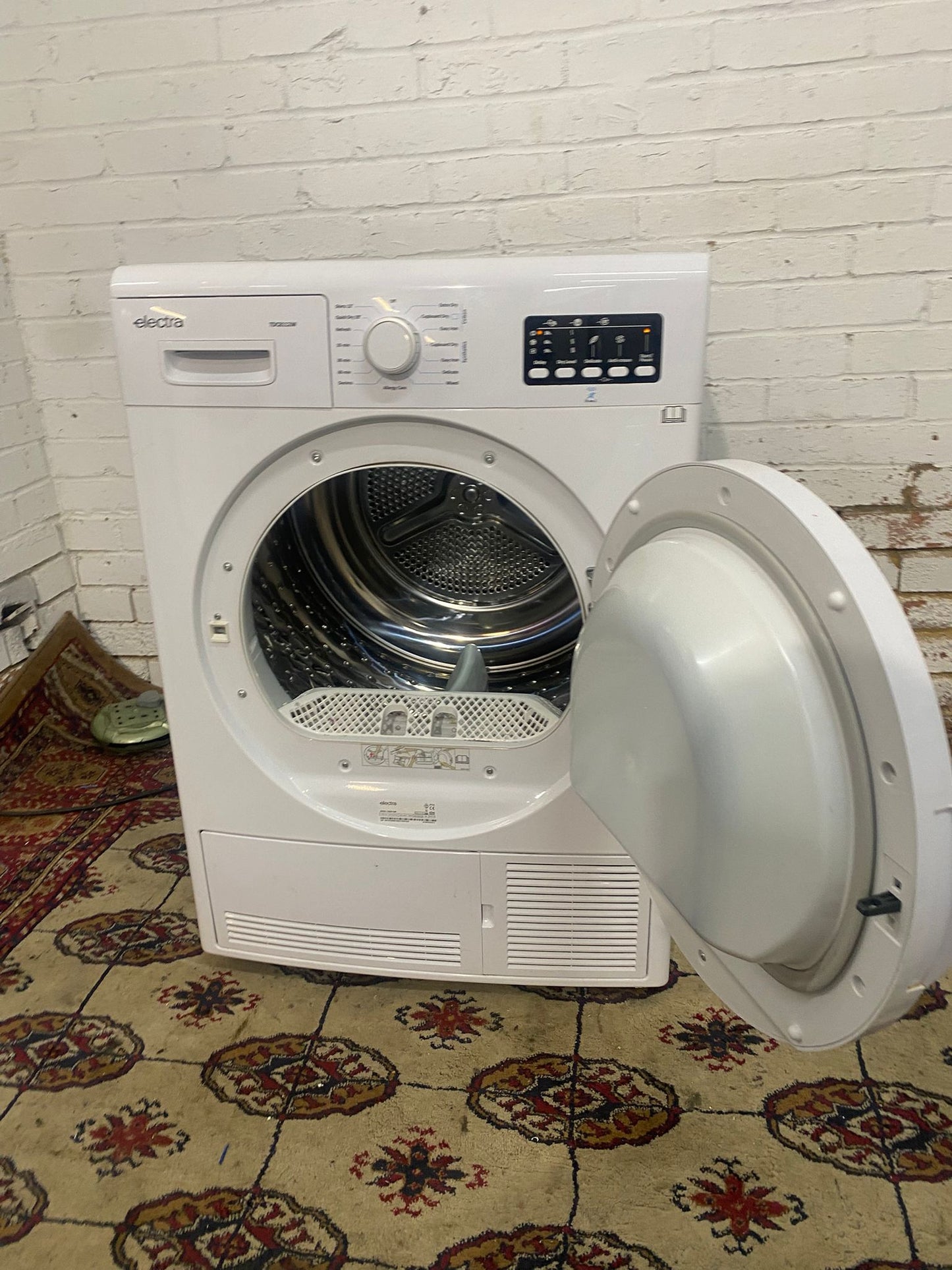 Beautiful Electra 8KG Condenser Dryer For Sale