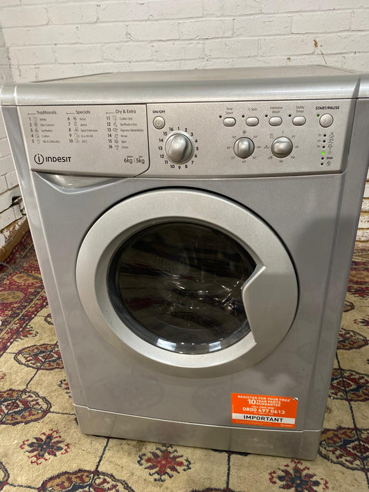 🚚Beautiful Indesit Grey Washer Dryer For Sale
