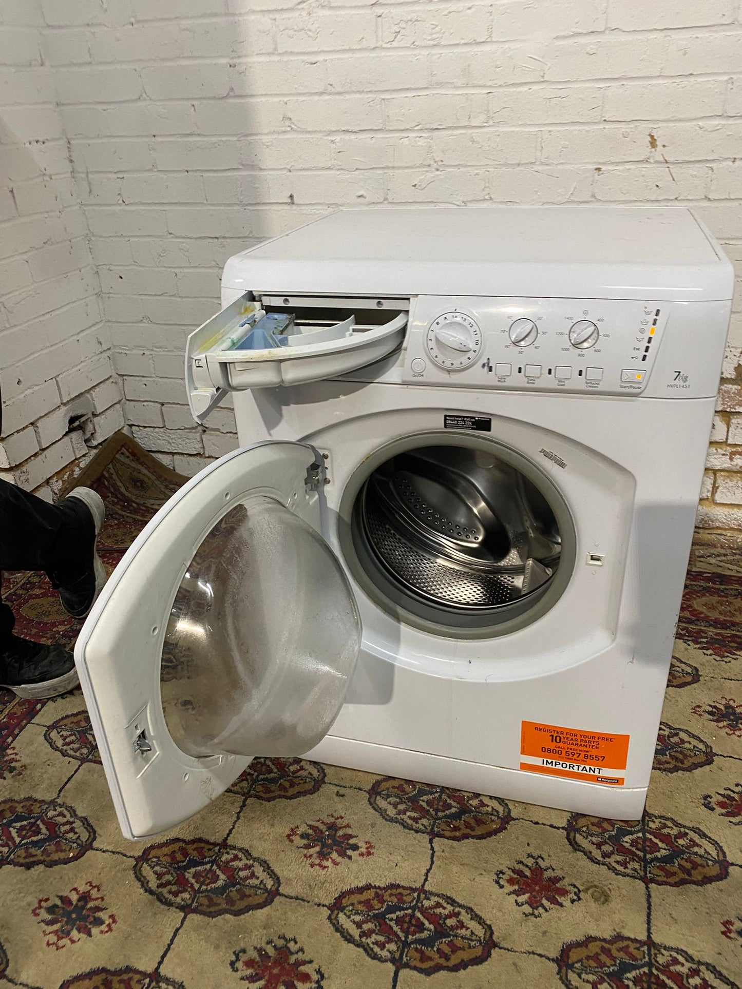 🚚Beautiful HotPoint 7KG Washing Machine For Sale