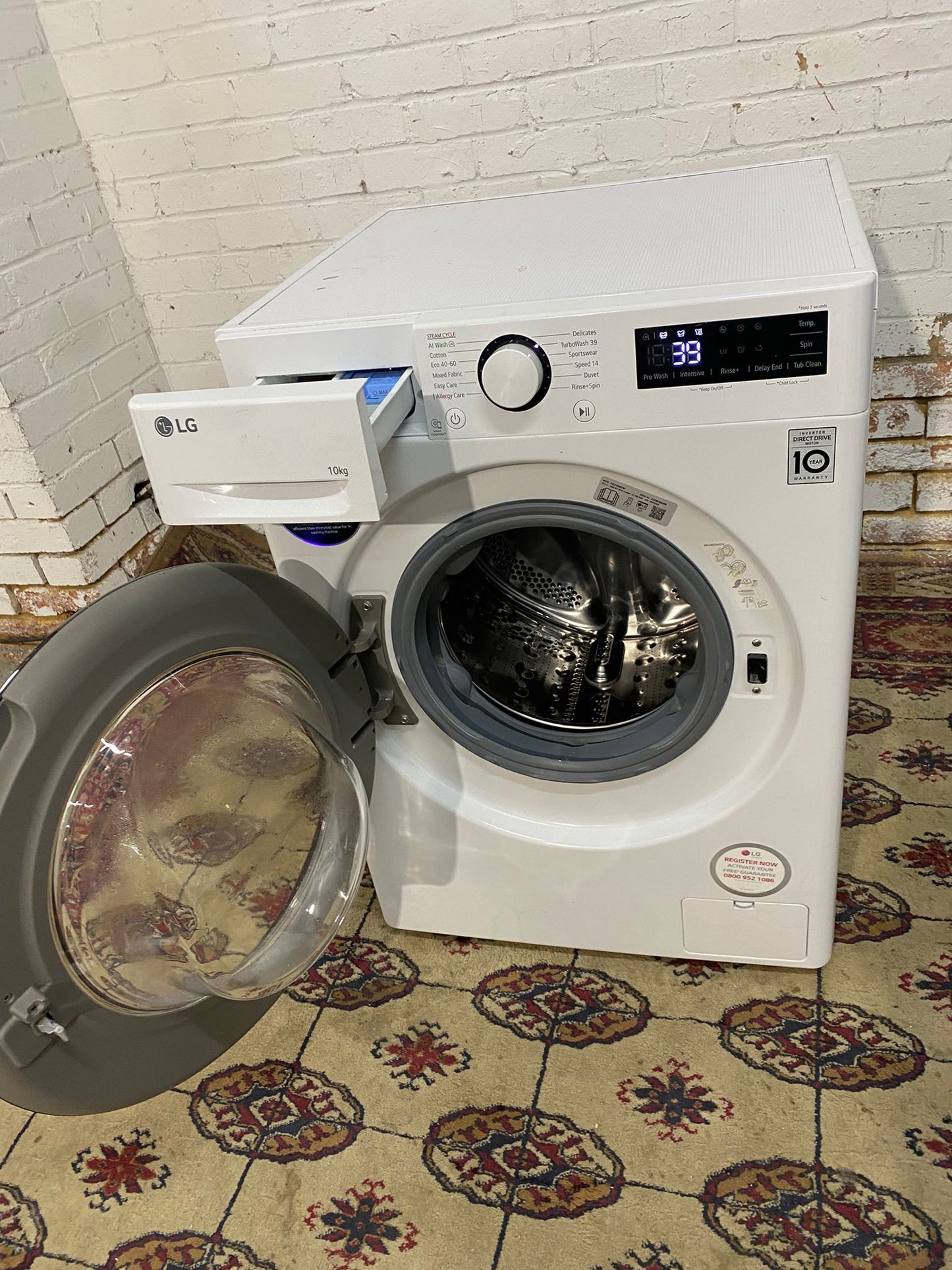 🚚Beautiful TopBrand LG DirectDrive 10KG Large Drum Washing Machine For Sale