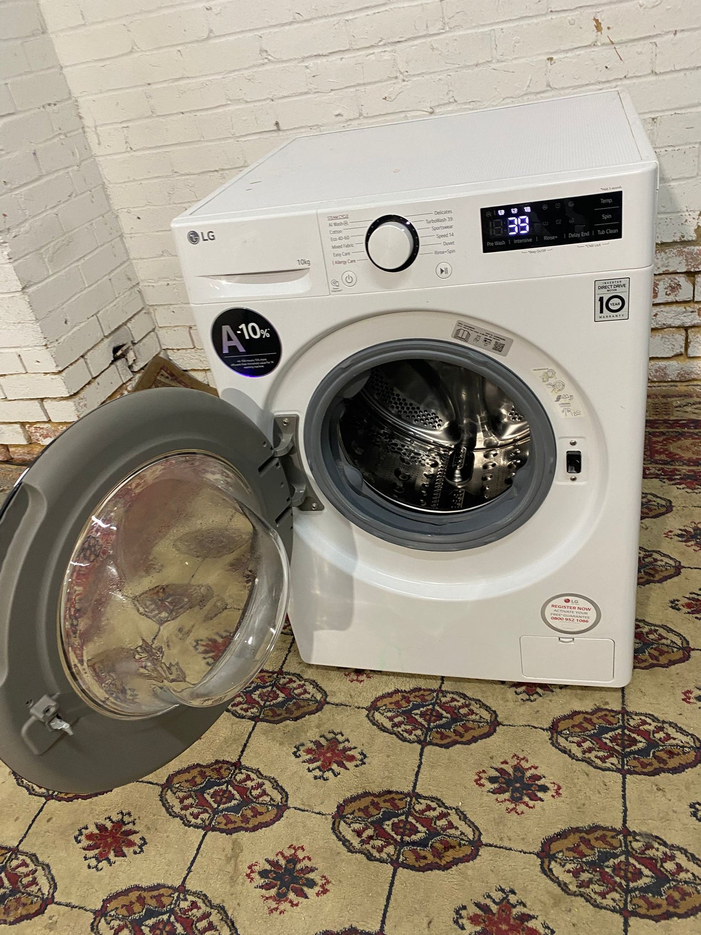 🚚Beautiful TopBrand LG DirectDrive 10KG Large Drum Washing Machine For Sale