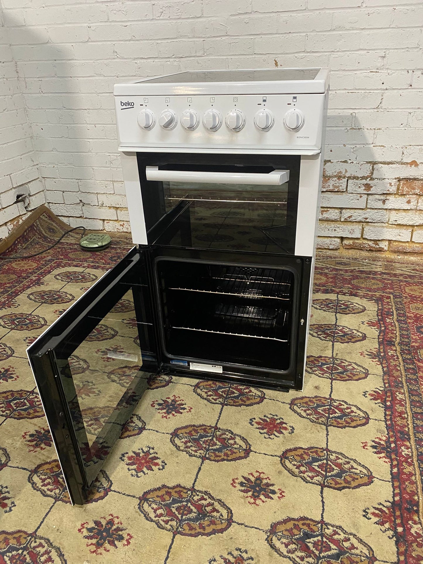 🚐Beautiful Beko White 50CM Electric Ceramic Cooker With  Oven/Grill For Sale