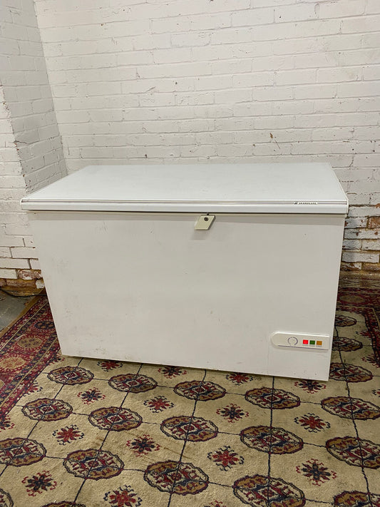 ✅🚐🚐Beautiful 380L Commercial Chest Freezer For Sale