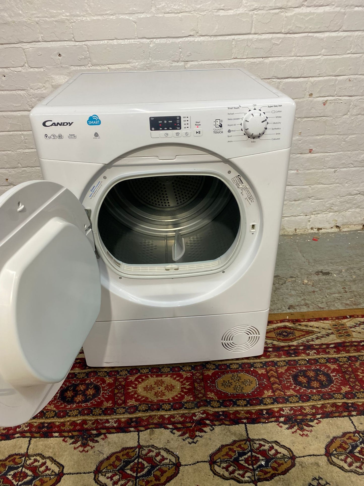 🚐🚐Beautiful Candy 9KG Condenser Dryer For Sale