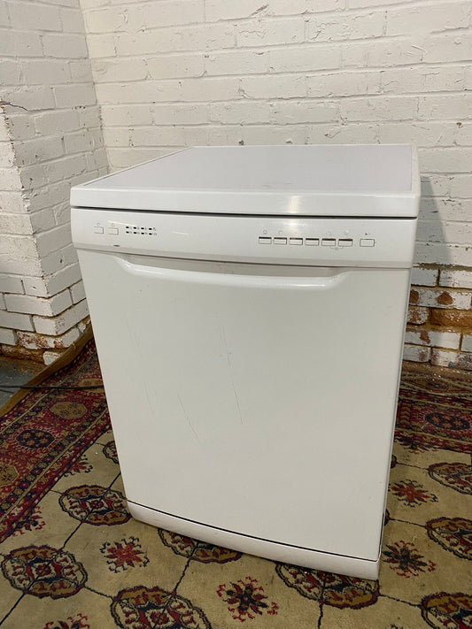 🚚FREE DELIVERY Beautiful Curreys 60CM Dish Washer For Sale